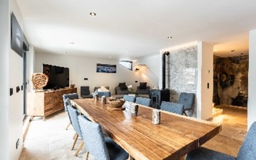 Chalet à louer pour vacances d’hiver en Savoie, accès direct aux pistes